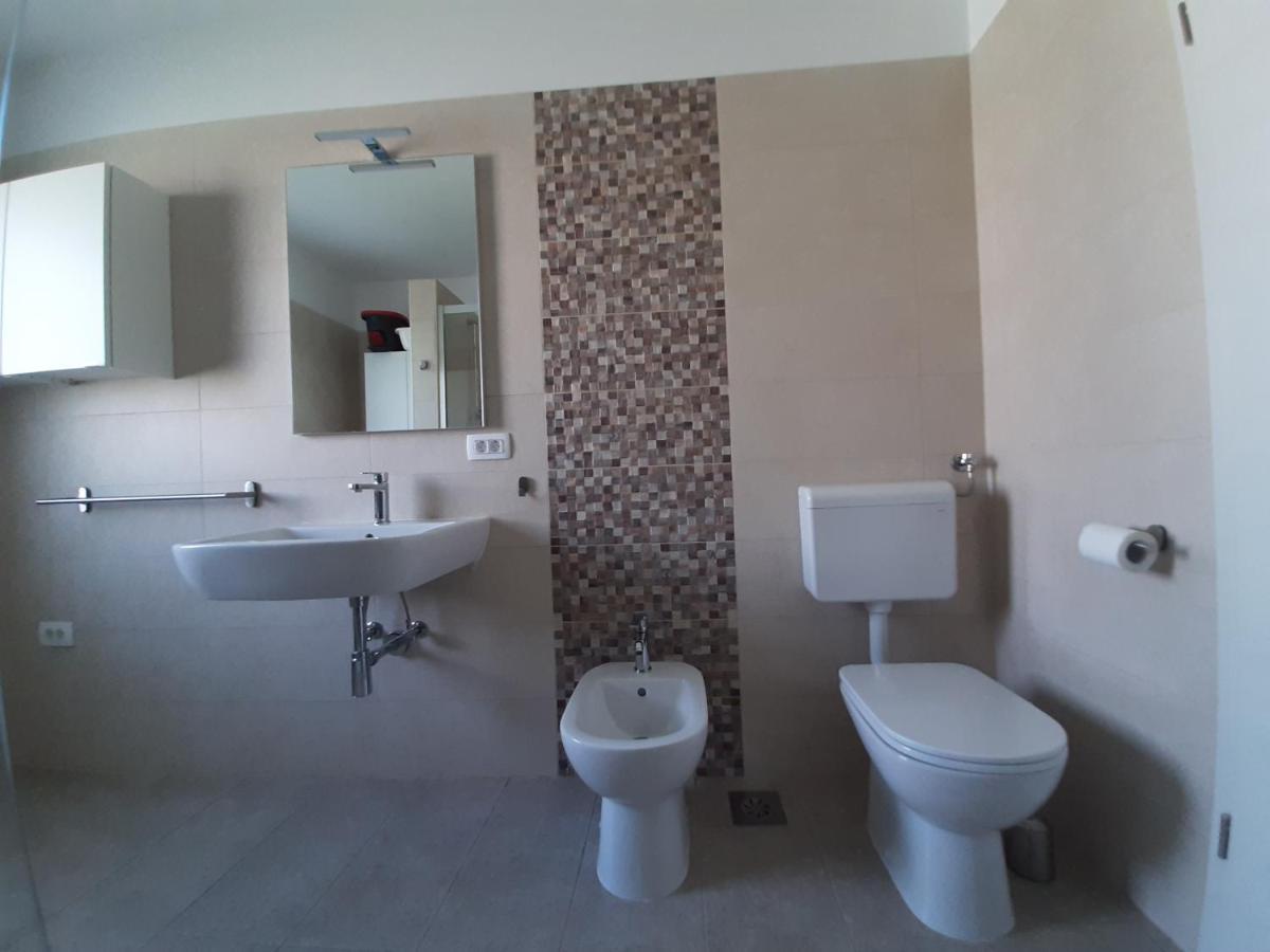 Apartment Sol, Izola, San Simon Экстерьер фото